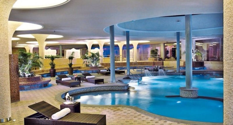 Spirit_hotel_sarvar_pool
