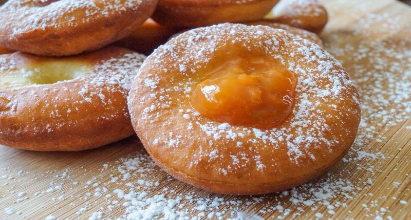 Hungary Fánk = Hungarian Doughnut making and tasting events