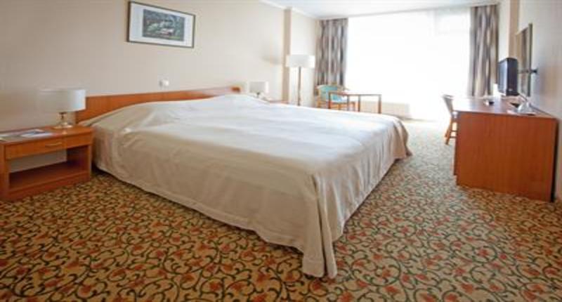 Aranyhomok_hotel_kecskemet_room_hungary